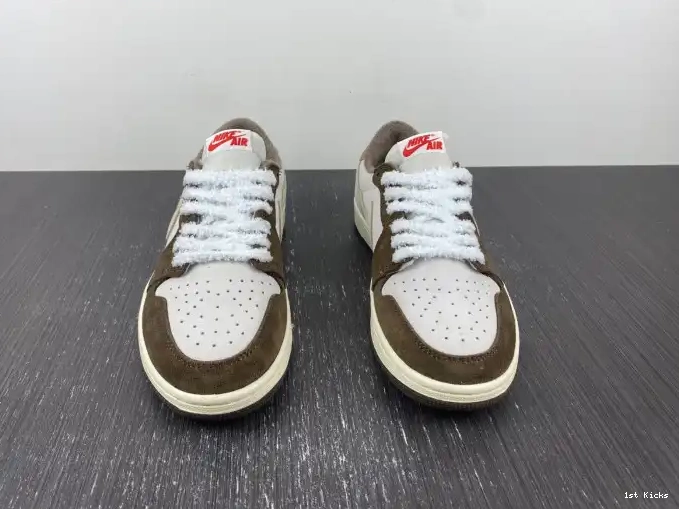 1st Kicks the OG Rabbit Year Air Retro Low Jordan 1 of DV1312-200 0531